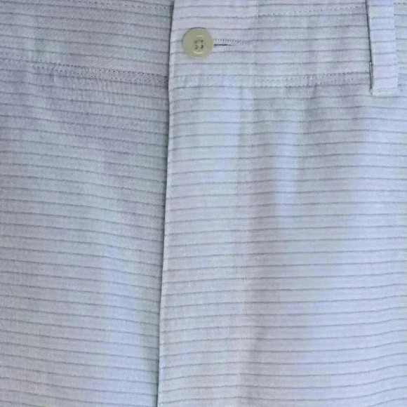 NWT Ben Hogan Perf. UPF 50 Sun Protect Size 36 white/grey stripe golf shorts - Picture 3 of 14